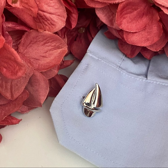 Elegant Silver Sailboat Cufflinks - Picture 9 of 15